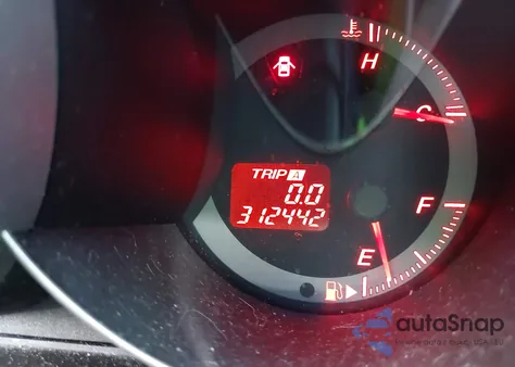 2004 Mazda Mazda3 S из США, поврежденный, VIN JM1BK123541128055